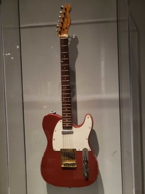 Guitar with white pickguard